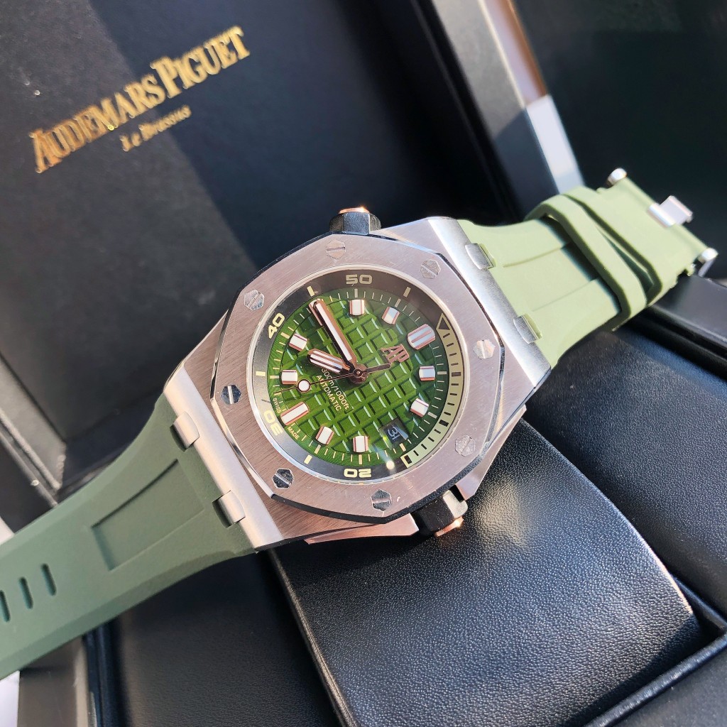 Audemars Piguet Royal Oak Offshore 15720ST.OO.A052CA.01avocado